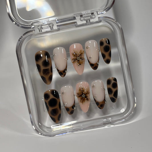 Mocha melt press on nails