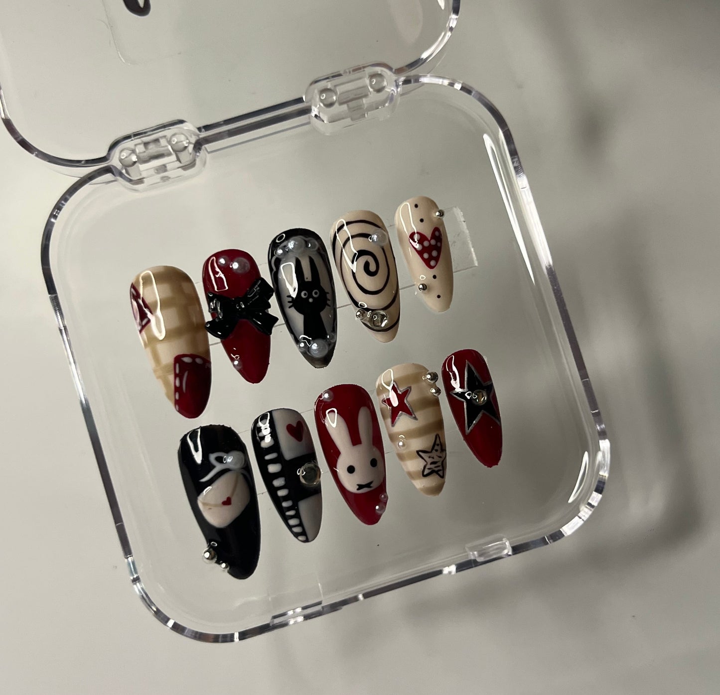 Midnight bunny press on nails