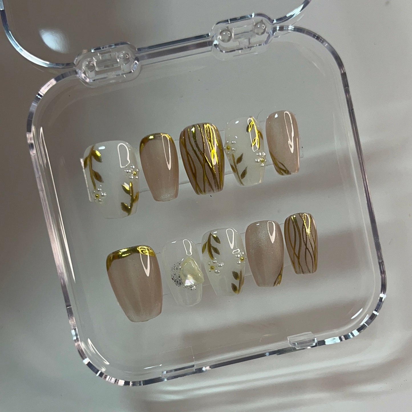 Minimal Lux press on nails