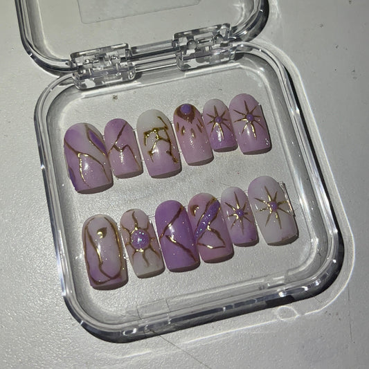 Tangled press on nails