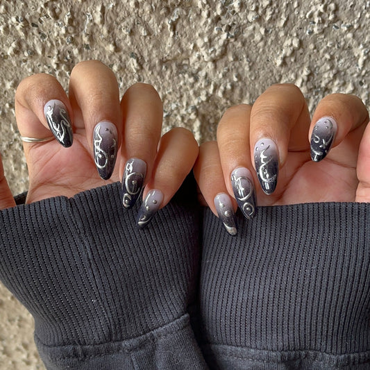 Rumi's press on nails