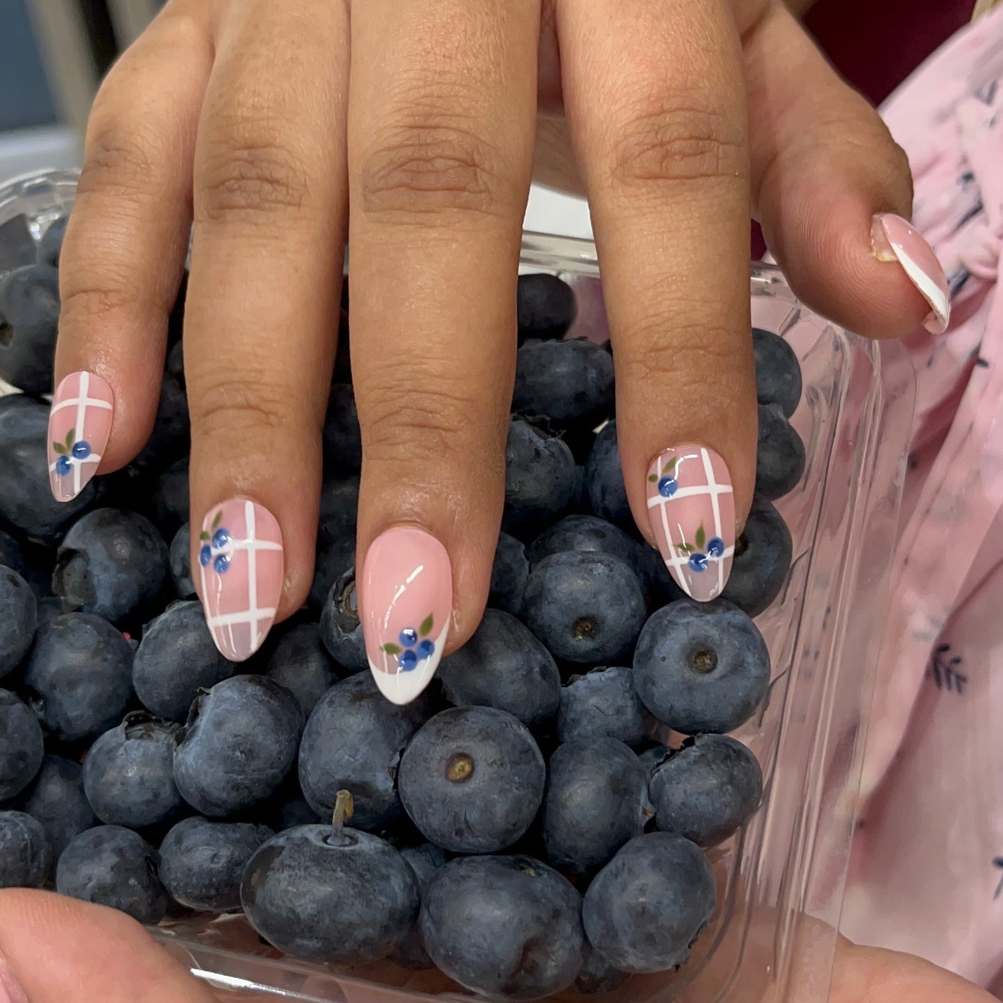 Blueberry press on nails