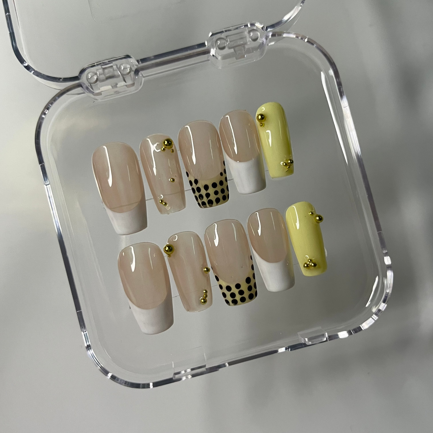 Cosmic Cutie press on nails